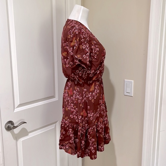 Madewell Ruffle Wrap in Windowbox Floral Butterfly Print V Neck Dress - Size 2 - Picture 4 of 10